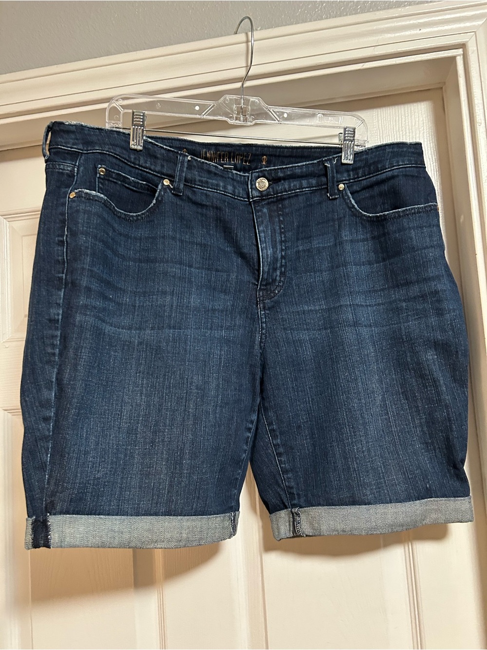Jennifer Lopez Women's Dark Blue Denim Roll-Cuff Shorts
